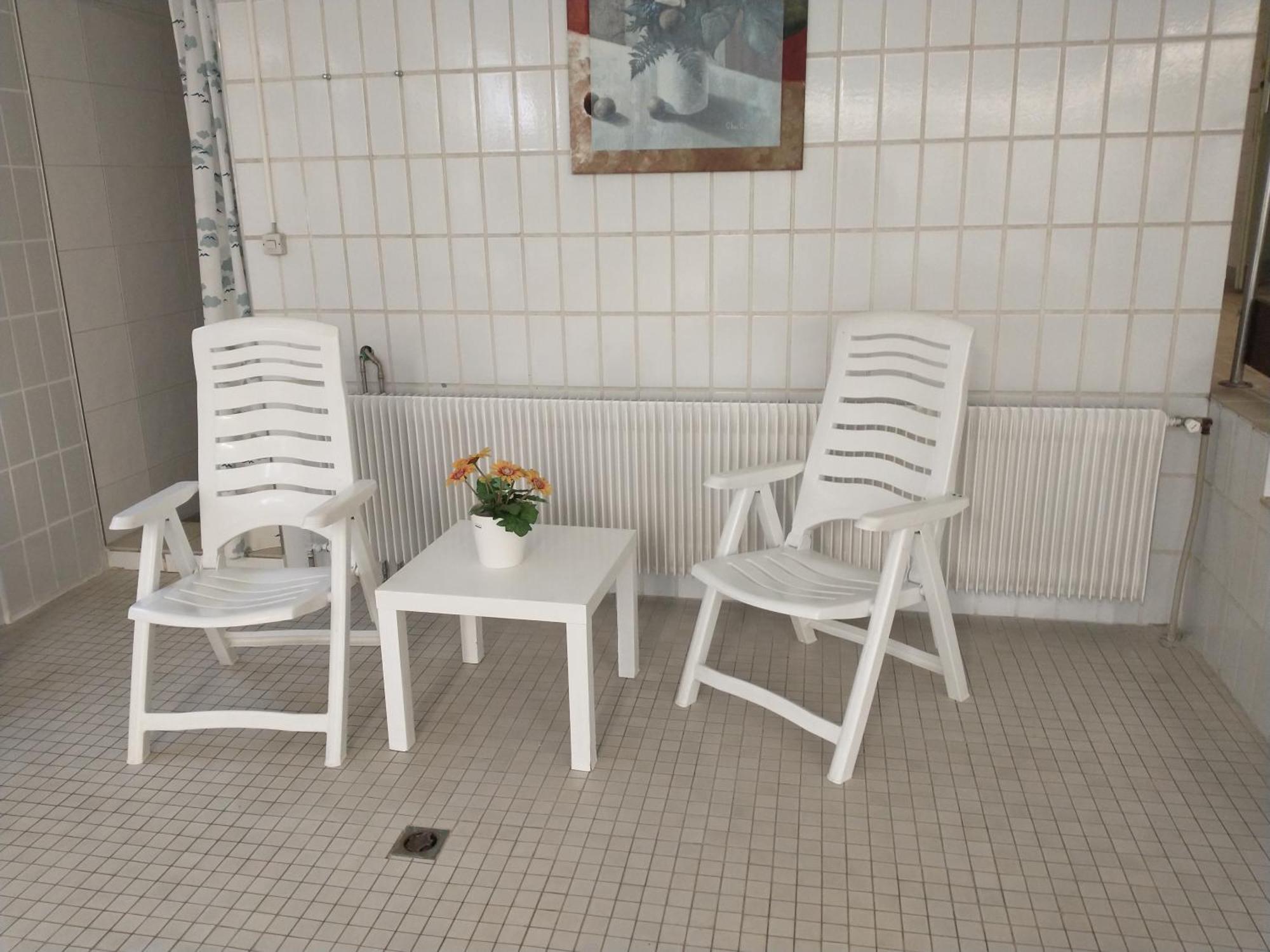 Appartement Anna Mit Innenpoolnutzung บาดวือริสโฮเฟิน ภายนอก รูปภาพ