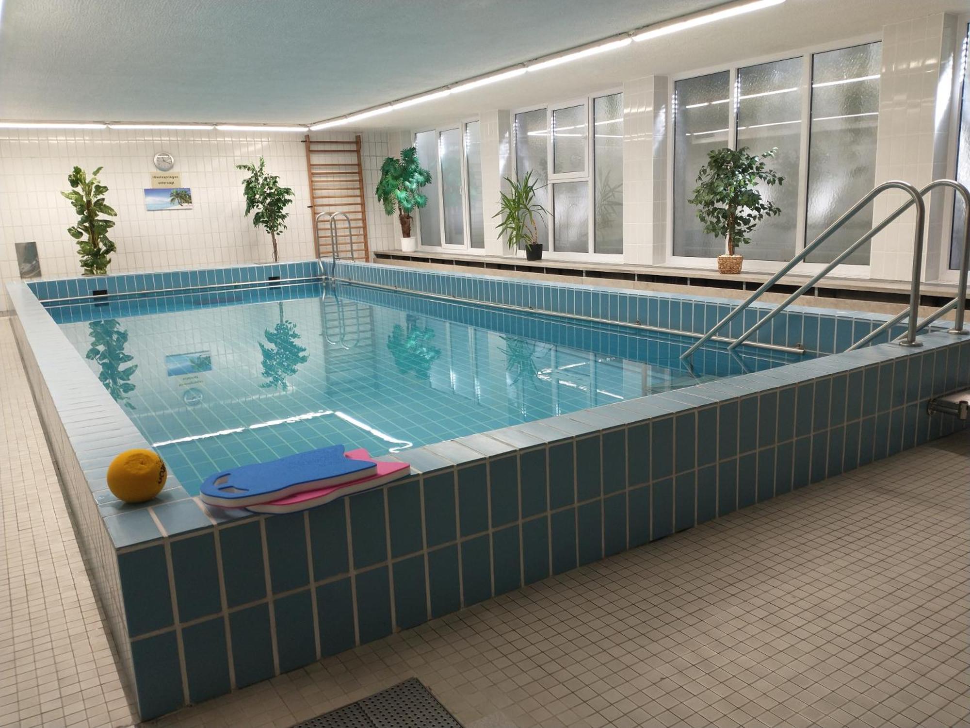 Appartement Anna Mit Innenpoolnutzung บาดวือริสโฮเฟิน ภายนอก รูปภาพ